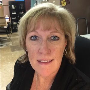 Meet your Posher, Diana