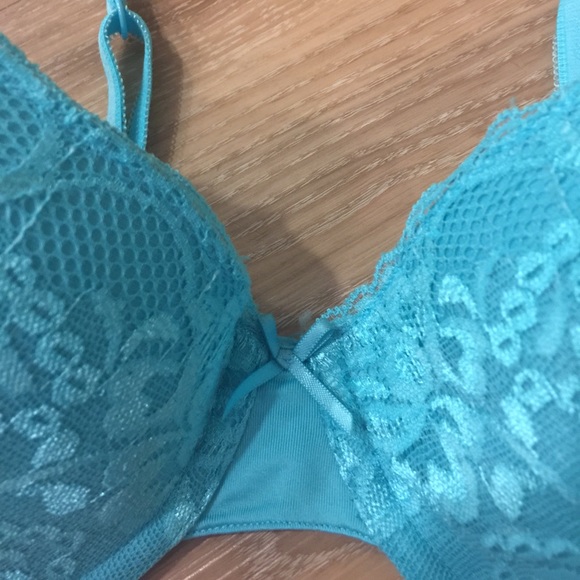 LACE SET with underwire bra - Picture 3 of 8