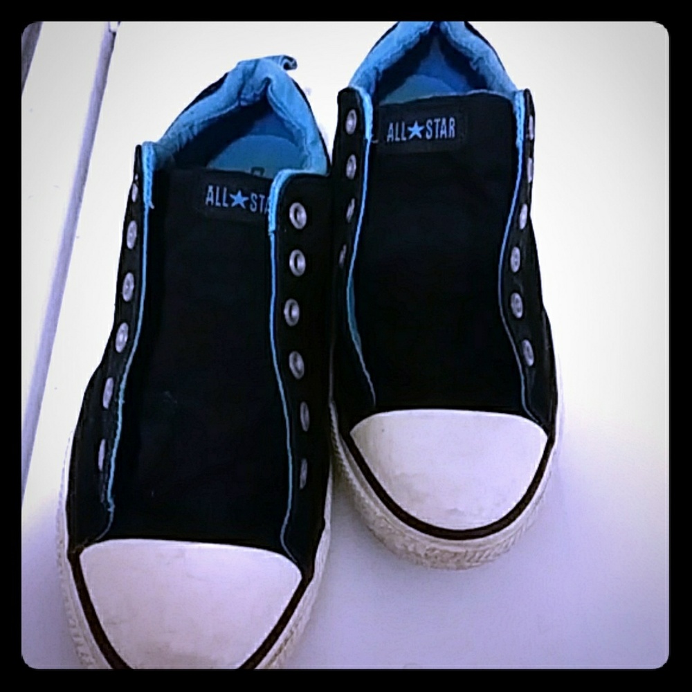 🔥Black and blue converse