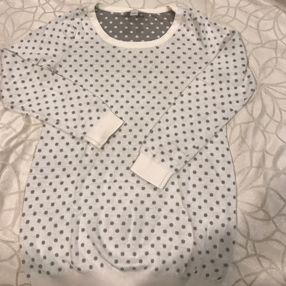 Maternity sweater