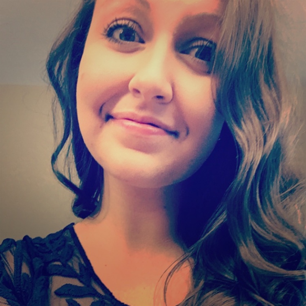 Meet your Posher, Ariel