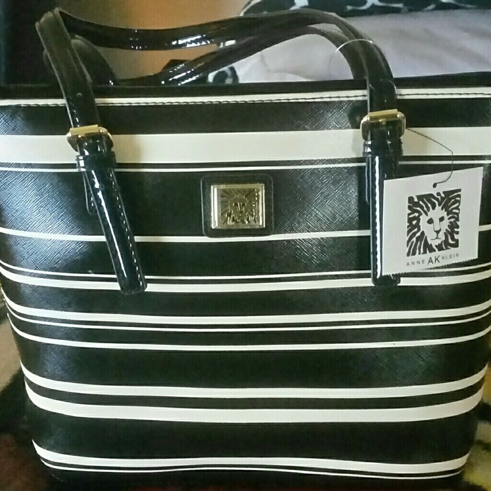 Perfect Shoulder Tote