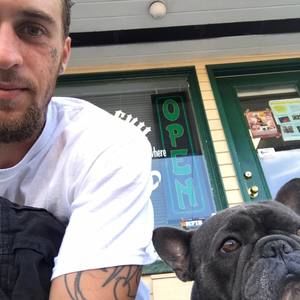 Meet your Posher, Joey