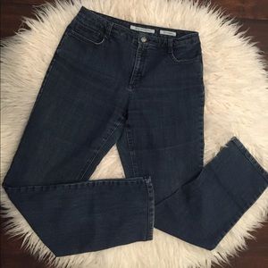 Jones New York Jeans 👖 Sutton Straight