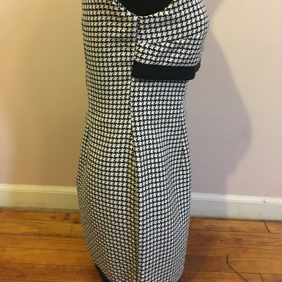 * VINTAGE * Houndstooth Tiered Sheath Dress - Picture 4 of 7