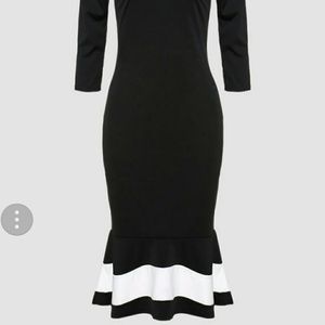 Black/White Bodycon Dress | Free 🎁 W/ Purchase