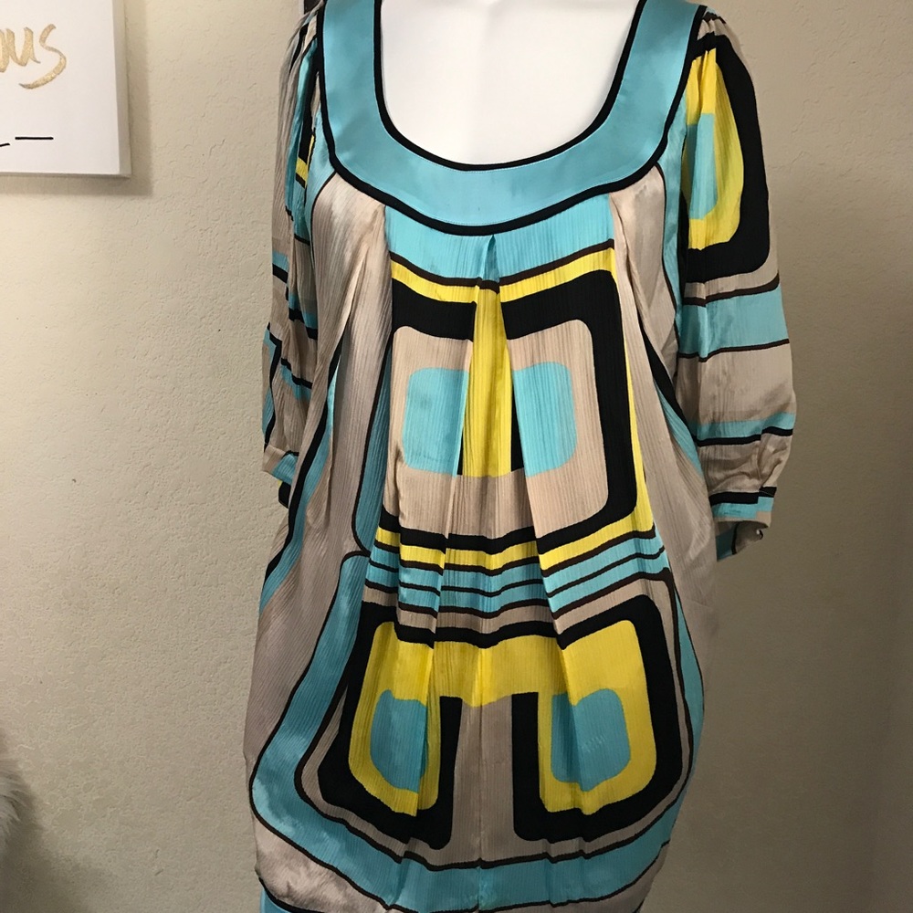 👗 DRESS - Picture 4 of 4