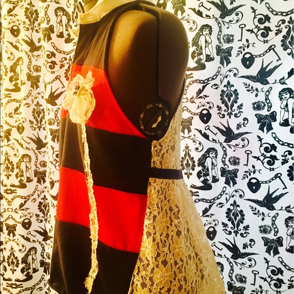 One of a Kind Tank - Picture 4 of 5