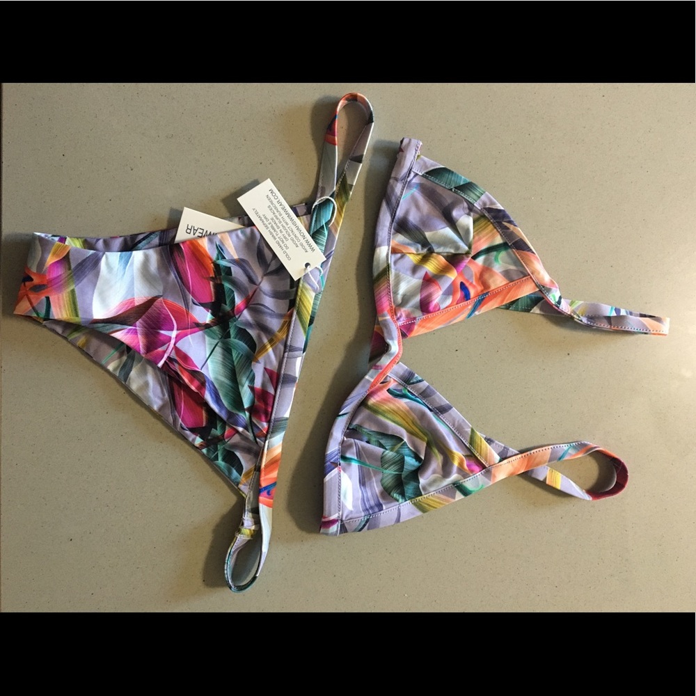NOVAH SWIMWEAR ZENA TROPICAL- Brand New!