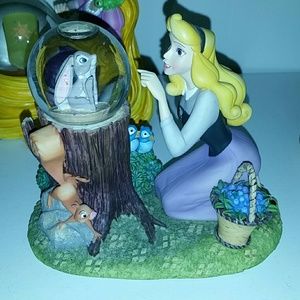 Disney sleeping Beauty snow globe aurora