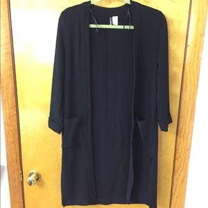 Black 3/4 length duster