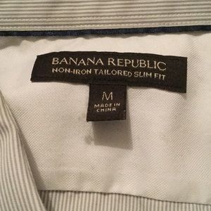 Banana Republic Shirts - Banana Republic LS slim fit oxford, medium, stripe Banana Republic Shirts - Banana Republic LS slim fit oxford, medium, stripe