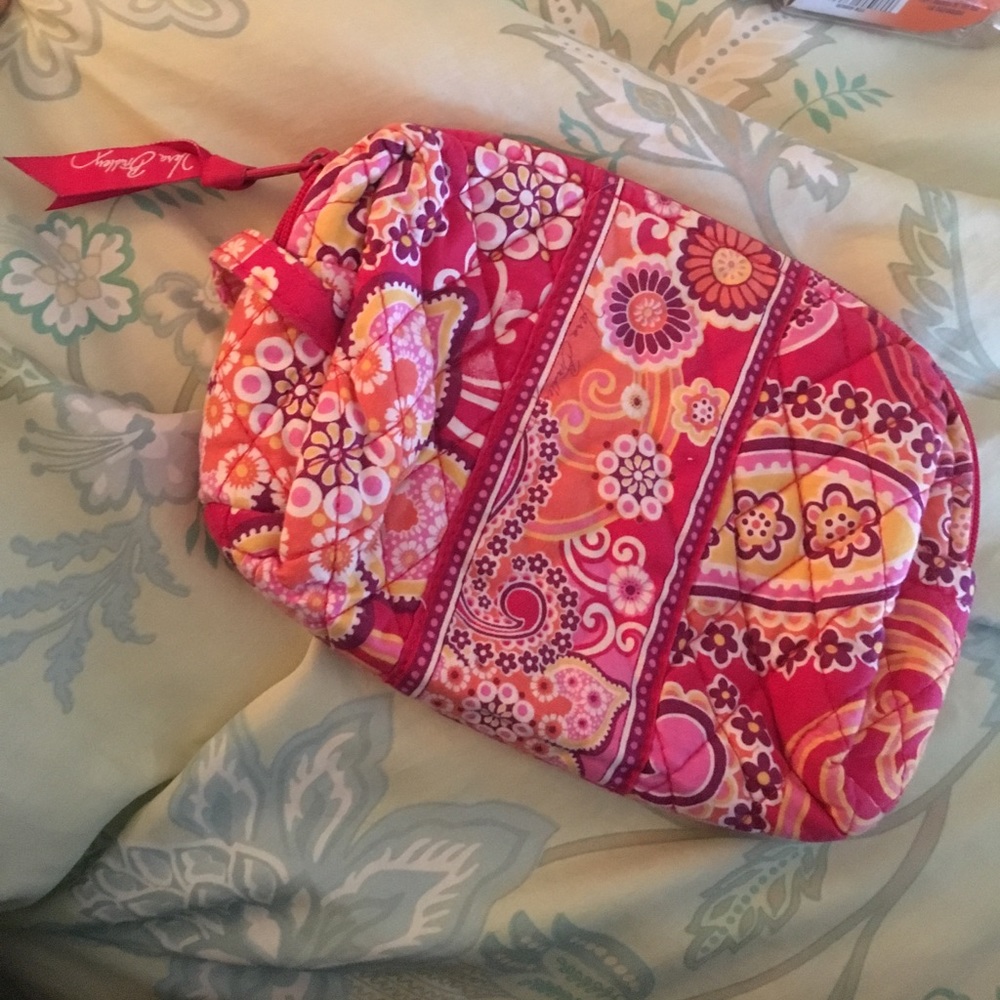 Vera Bradley pouch - BARELY USED