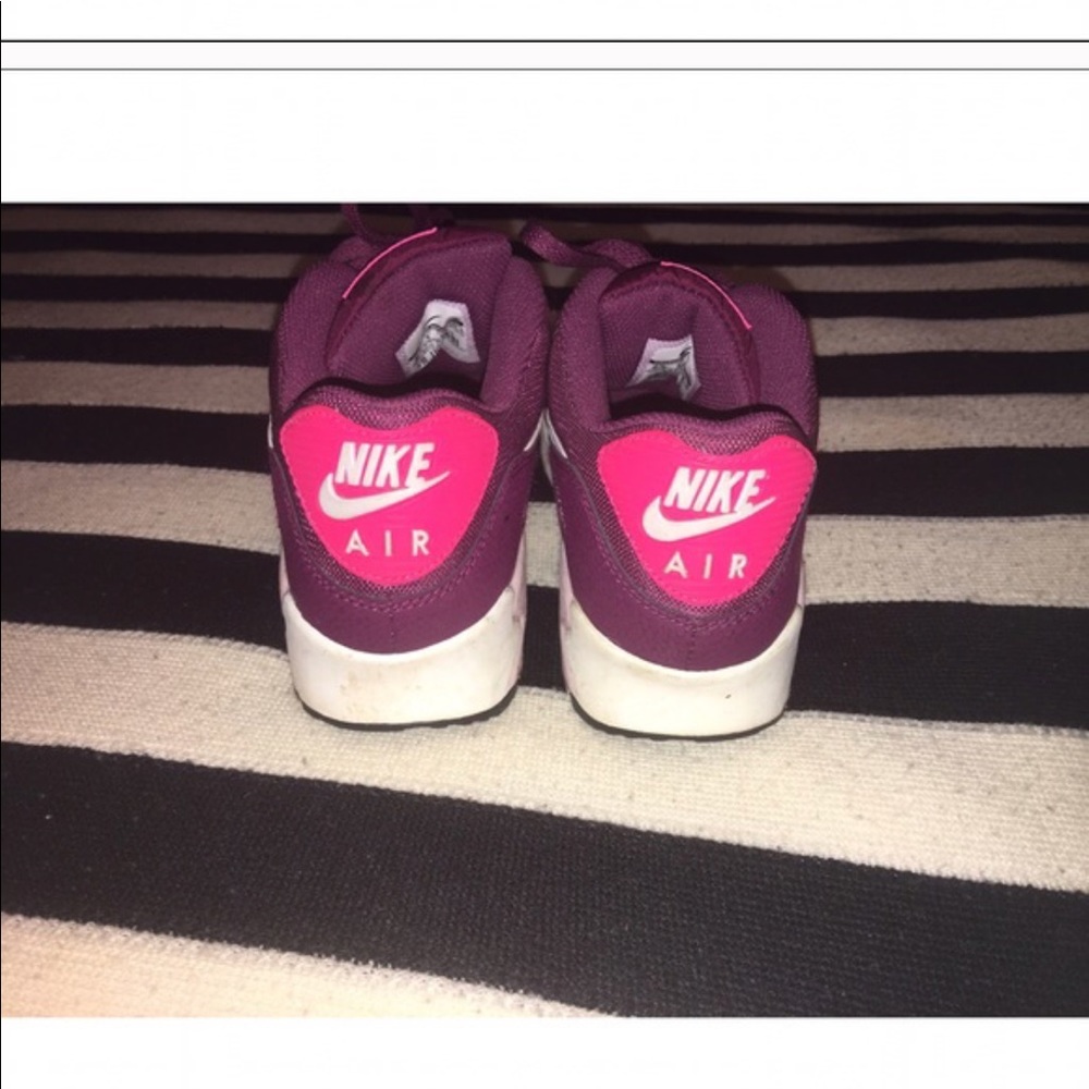 Nike Air Maxes 8.5