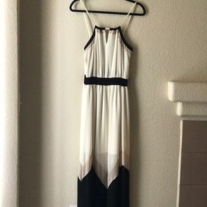 Gorgeous Black & White Maxi Dress