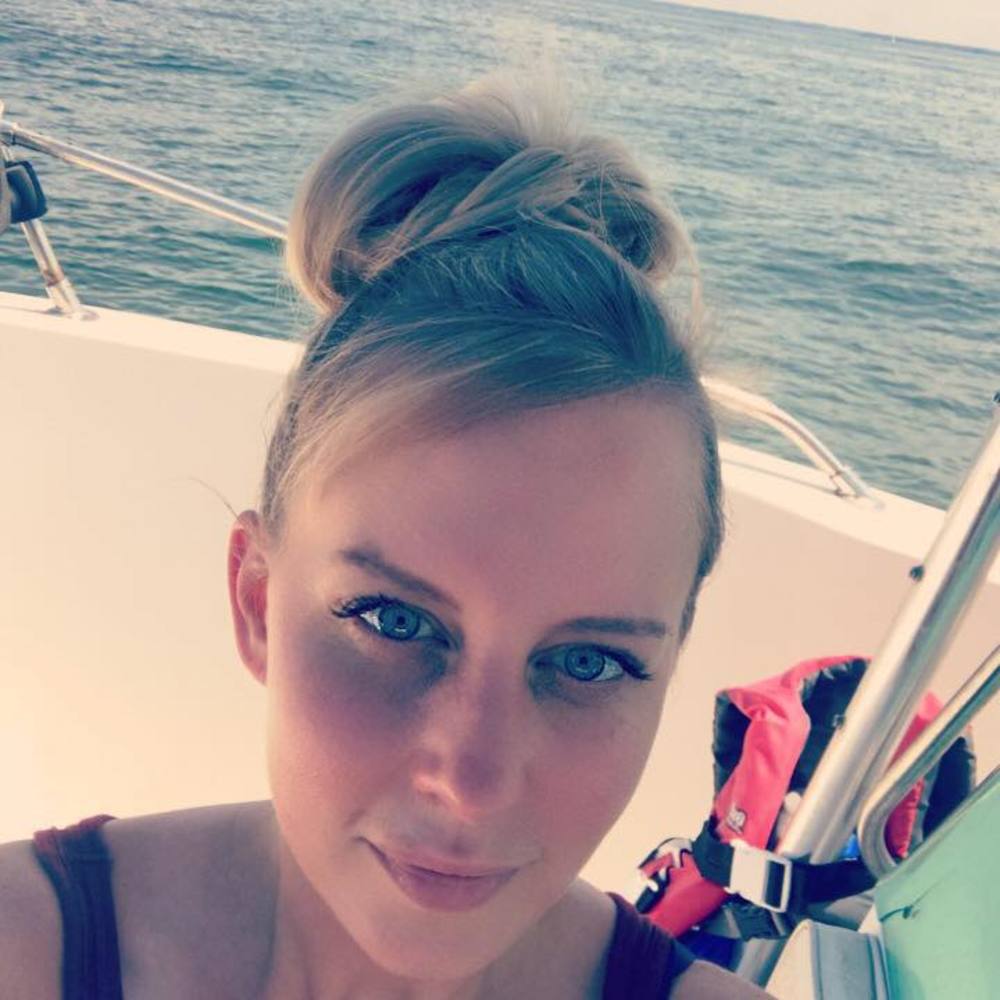 Meet your Posher, Danielle
