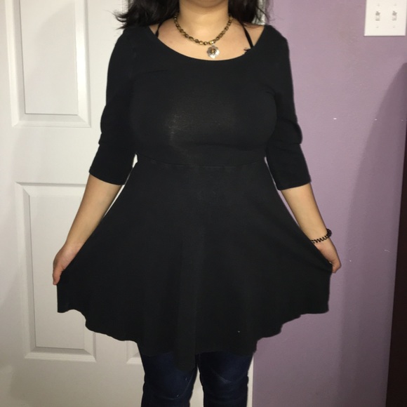 Dress - Picture 5 of 6