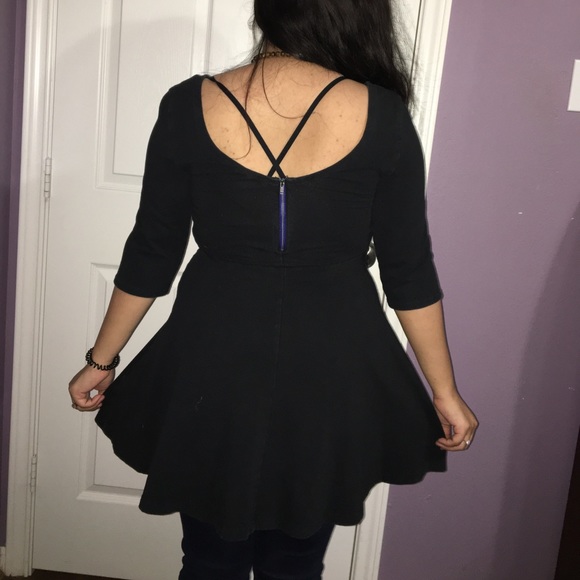 Dress - Picture 6 of 6