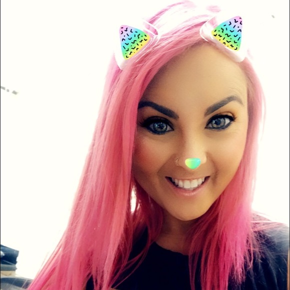 Meet your Posher, Cristal - Picture 1 of 1