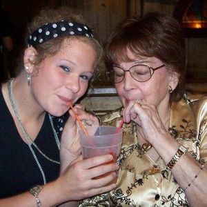 Meet your Posher, Tessa