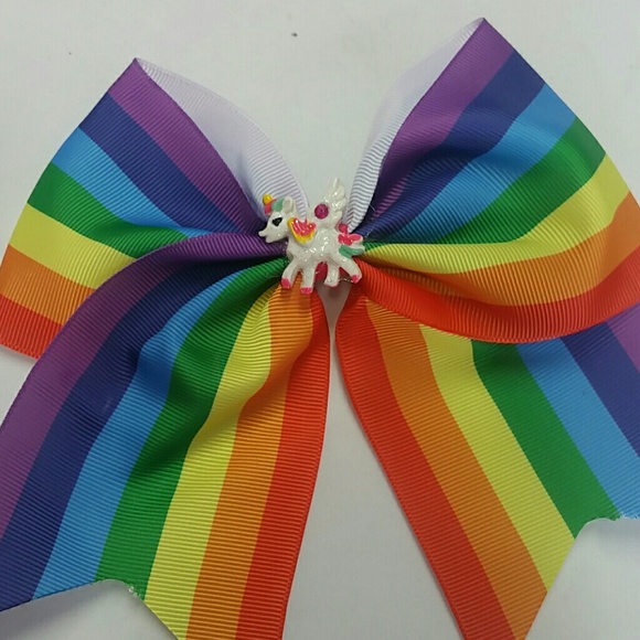 Bows - Picture 3 of 8
