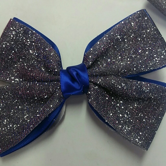 Bows - Picture 7 of 8