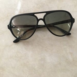 Ray ban sunglasses