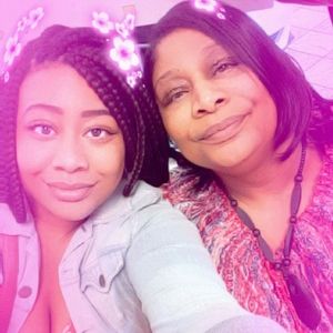 Meet your Posher, Tonya