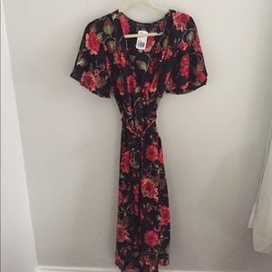 Floral wrap maxi dress NWT