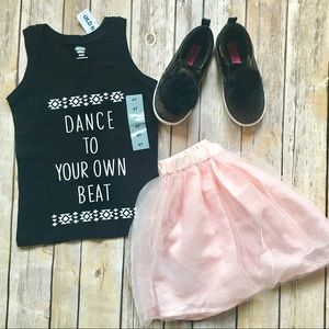 🎉🎉$7 TODAY ONLY NWT OLD NAVY 4T TANK