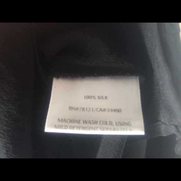 Eileen Fisher 100% silk Drape front top - Picture 4 of 5