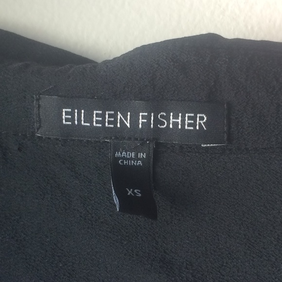 Eileen Fisher 100% silk Drape front top - Picture 3 of 5