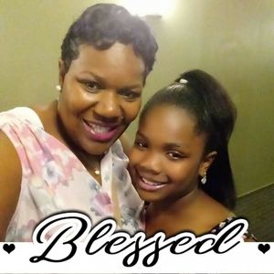 Meet your Posher, Loretta