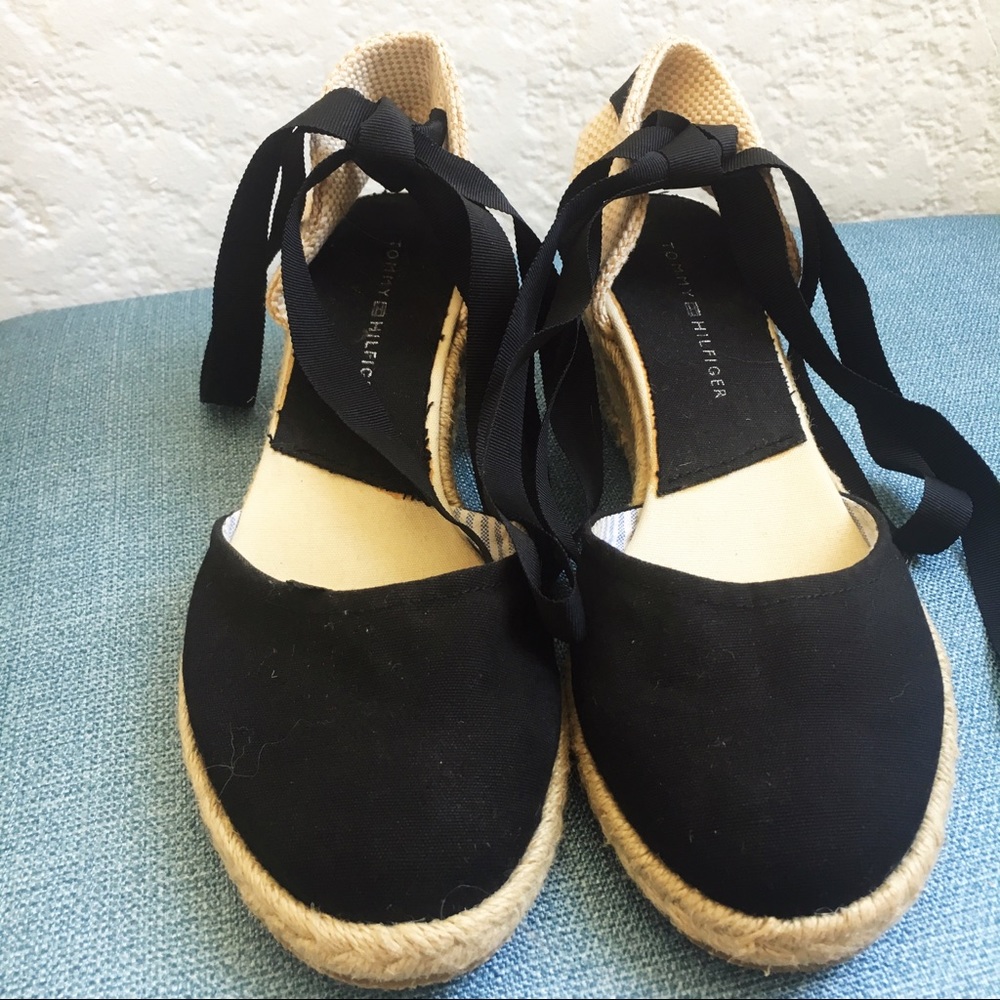 Tommy Hilfiger Tie Up Espadrilles Wedge
