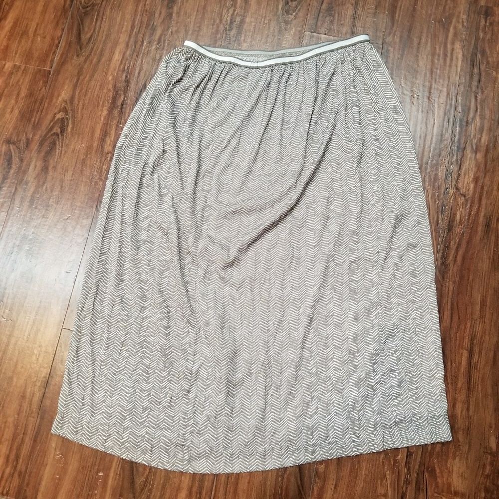 Old navy maxi skirt