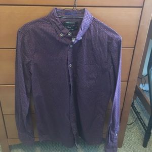 Long sleeve dress up button down shirt