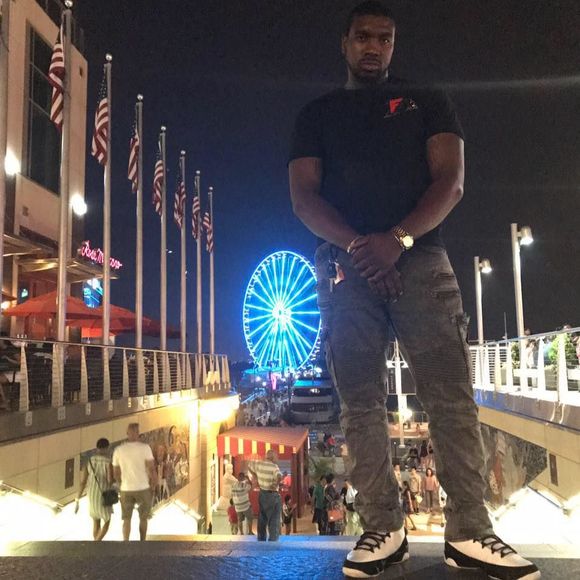 Meet your Posher, Samuel - Picture 1 of 1