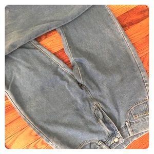 High waisted boyfriend jean
