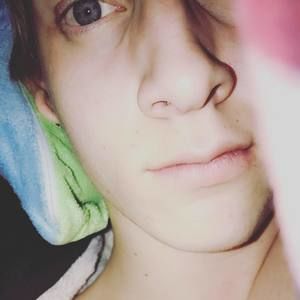 Meet your Posher, Logan