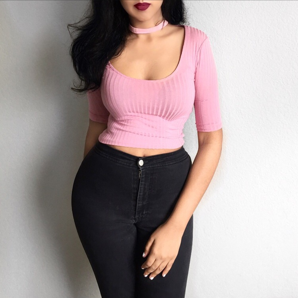 Chocker Crop Top