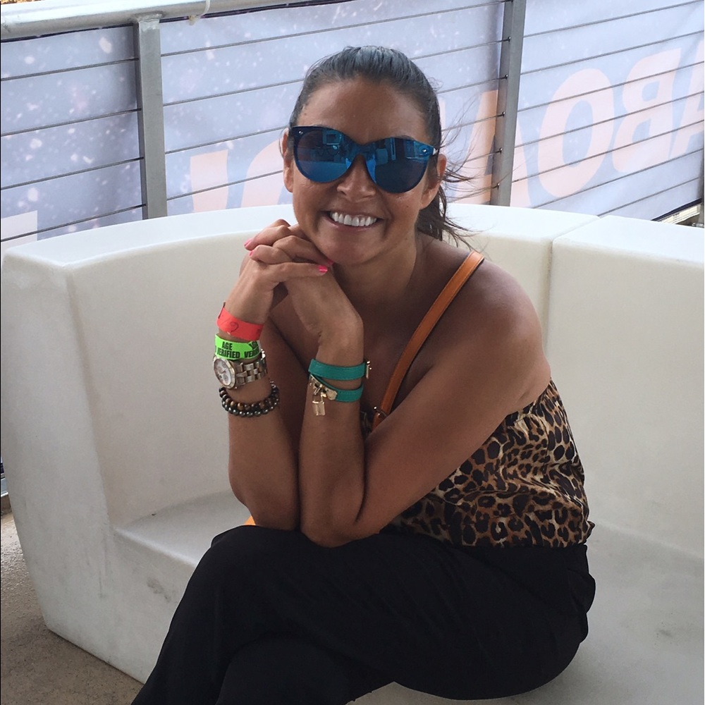 Meet your Posher, Lesia