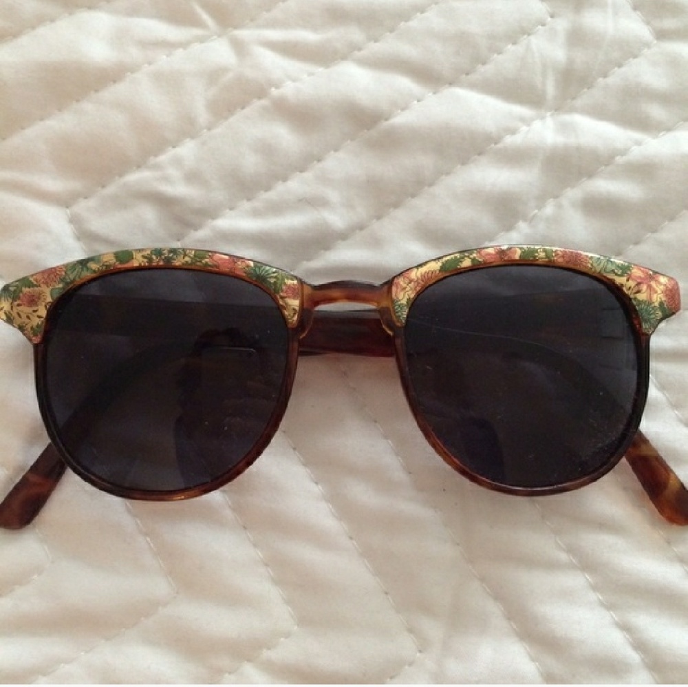 Wayferer design vintage sunglasses