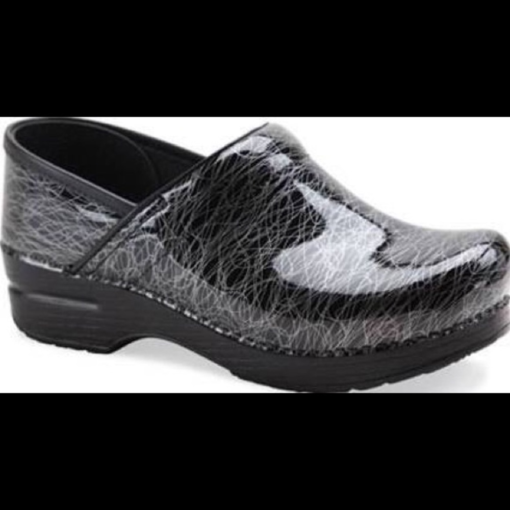 Dansko Wide Pro Black Scribble Patent