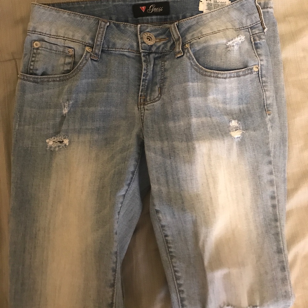 GUESS JEANS
