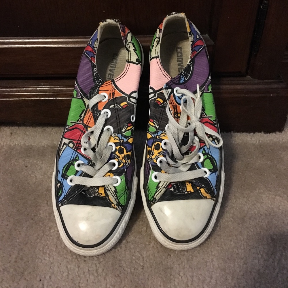 Converse low tops