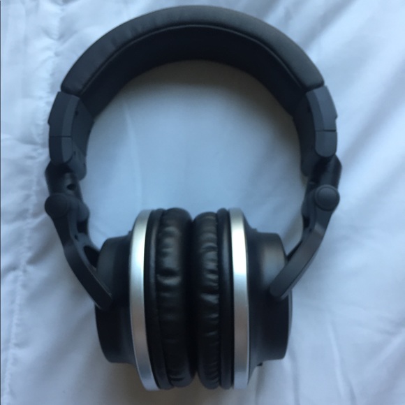 AUDIO TECHNICA HEADPHONES ATH-PRO700MK2 - Picture 3 of 5