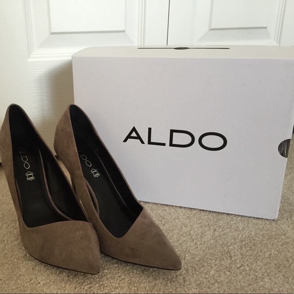 ALDO Nydaudia Pumps in Taupe