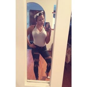 Meet your Posher, Areonia