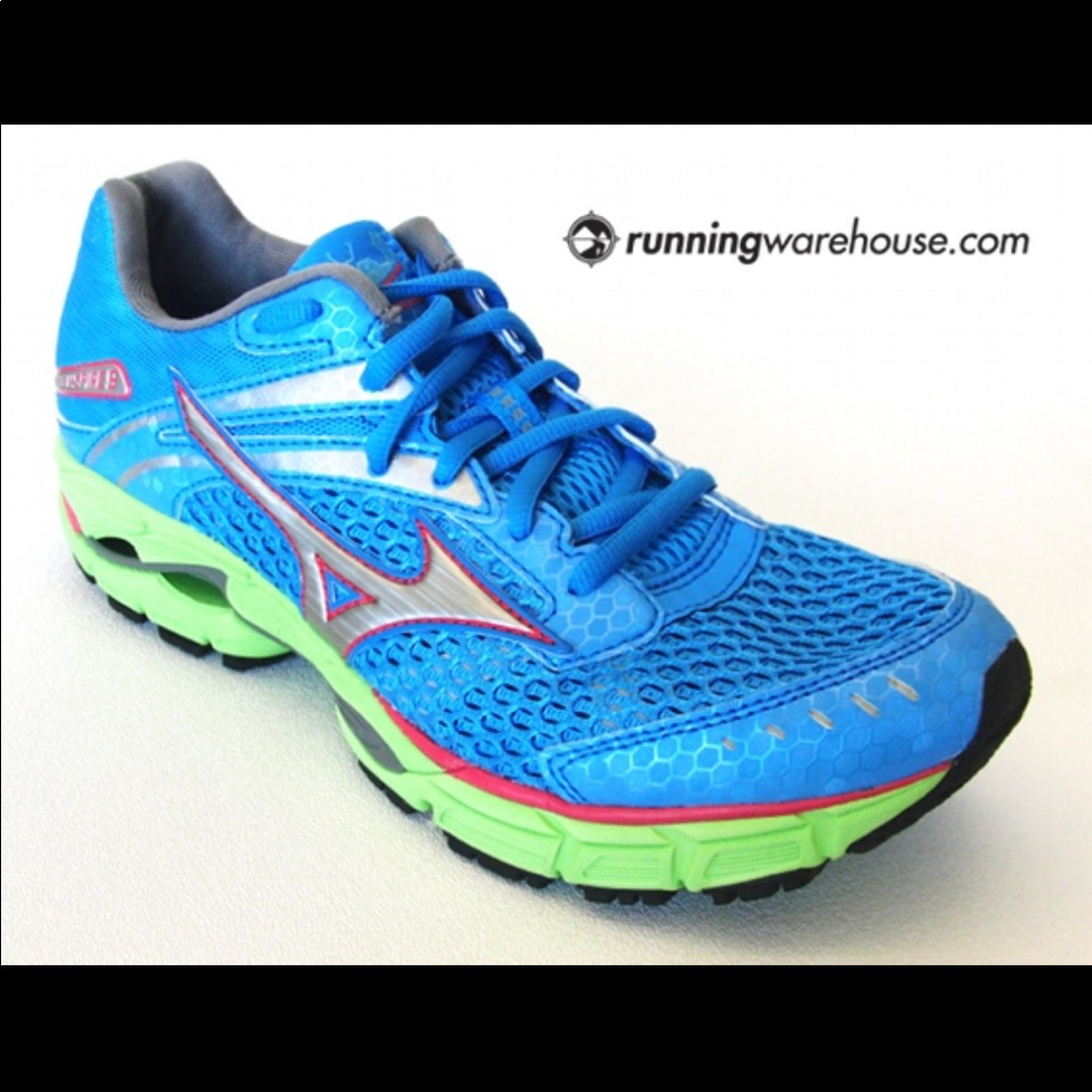 Mizuno wave inspire nine running shoes