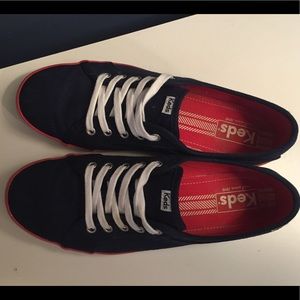 Keds sneaks